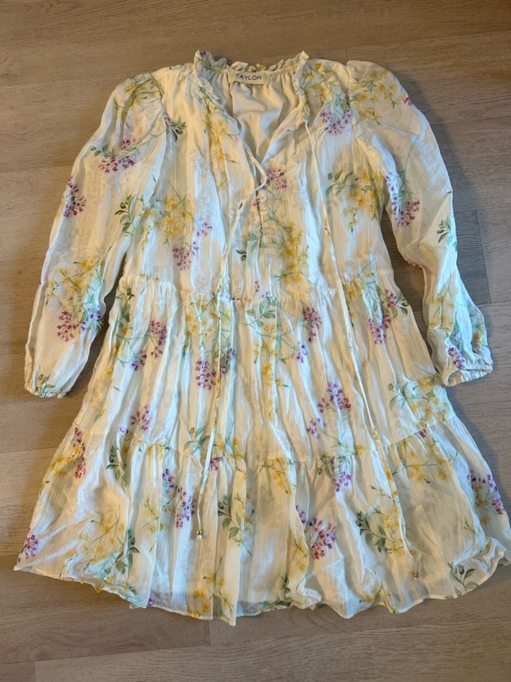 NWOT Taylor Floral Dress S